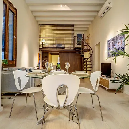 En Vogue By Hello Homes Appartamento