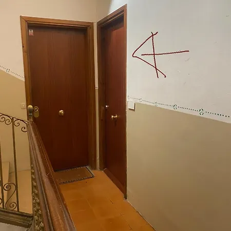 En Vogue By Hello Homes * シッチェス