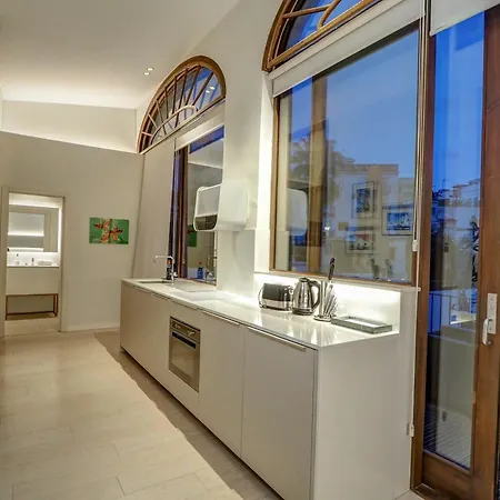 En Vogue By Hello Homes Apartment *