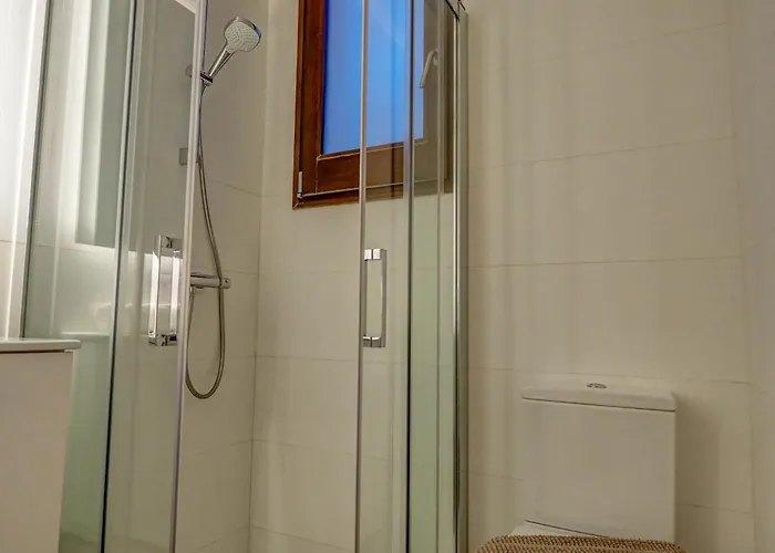 En Vogue By Hello Homes *