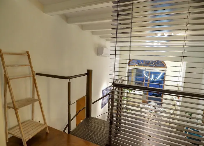 En Vogue By Hello Homes *